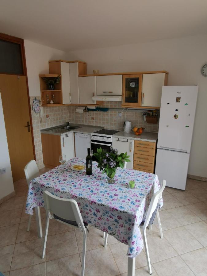 Apartment Zoanda Premantura Exterior foto